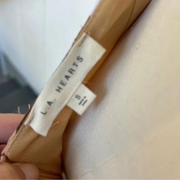 PacSun All Over Retro Heart Print Open Back Mini Dress in Neutral Colors - Picture 5 of 7